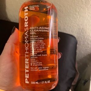 Peter Thomas Roth anti aging cleansing gel